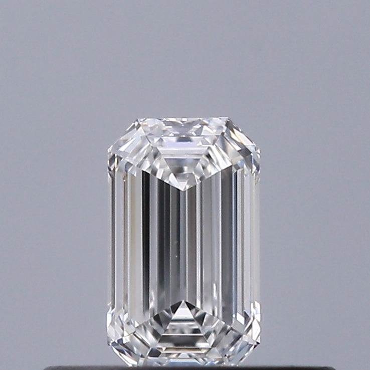0.28 carat Emerald diamond D IF 