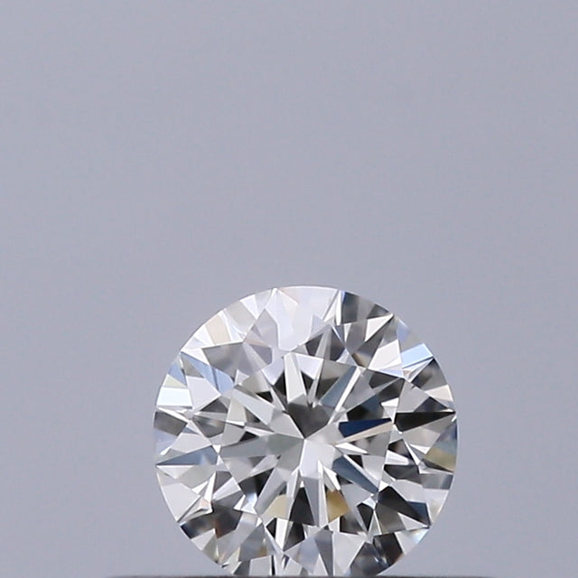0.24 carat Round diamond E VVS2 Excellent