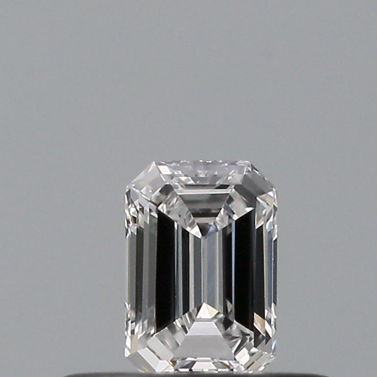 0.23 carat Emerald diamond E  VS1 Very good