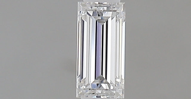 0.25 carat Baguette diamond D VVS2 