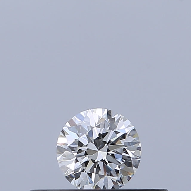 0.18 carat Round diamond E VVS2 Excellent