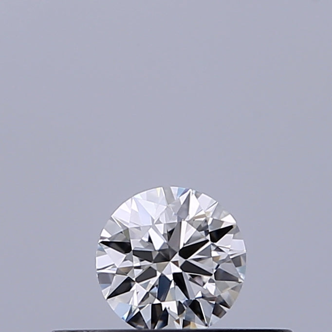 0.18 carat Round diamond F VVS2 Excellent