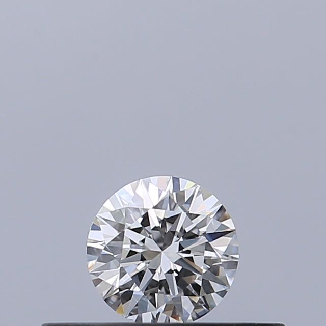 0.18 carat Round diamond E IF Excellent