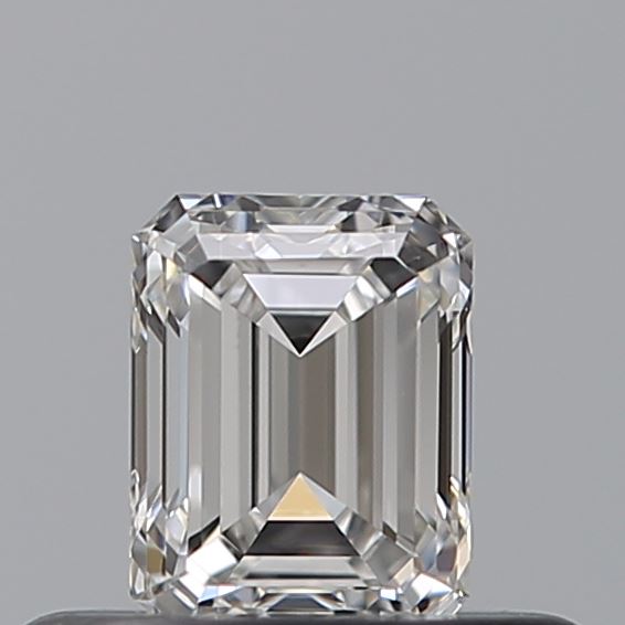 0.35 carat Emerald diamond E VVS2 