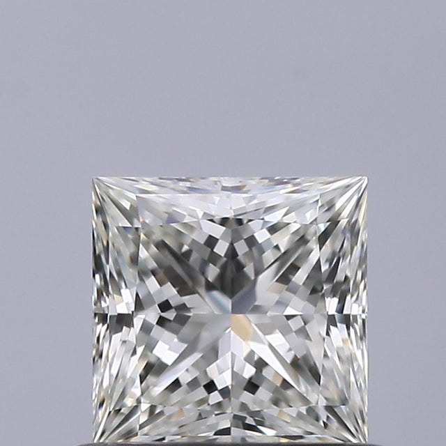 0.61 carat Princess diamond G VVS2 Excellent