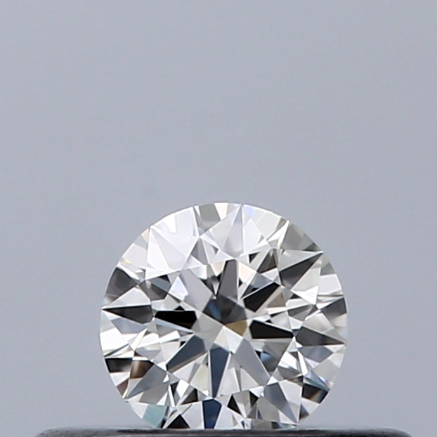 0.18 carat Round diamond F VVS2 Excellent