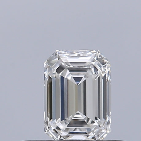 0.33 carat Emerald diamond E VVS2 