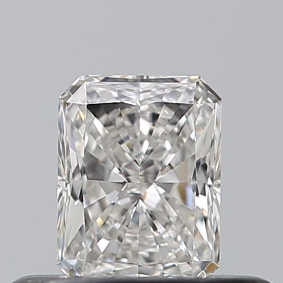 0.33 carat Radiant diamond F  VVS1