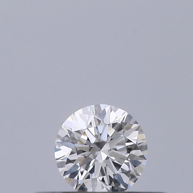 0.18 carat Round diamond E VVS2 Excellent