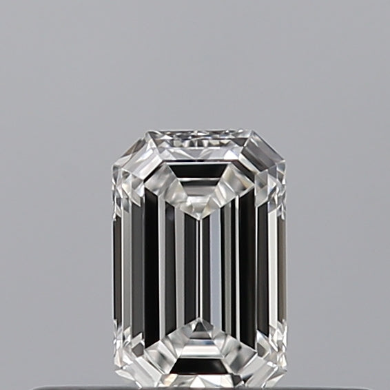 0.23 carat Emerald diamond E VS1 