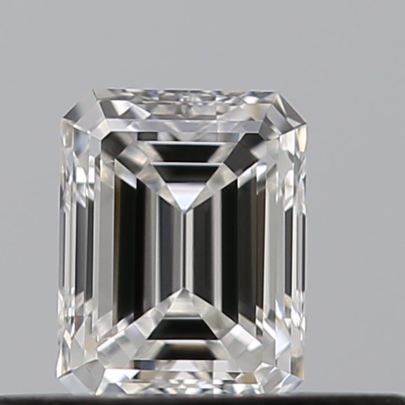 0.31 carat Emerald diamond E  VVS2