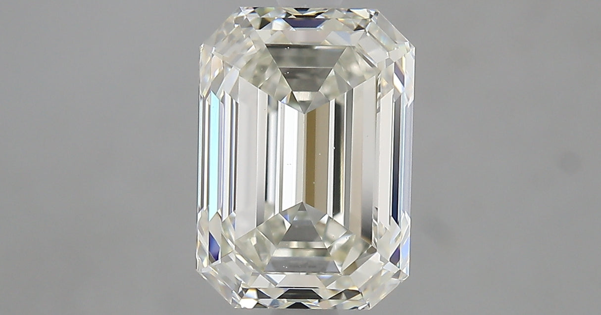 3.01 carat Emerald diamond J  VS1 Very good