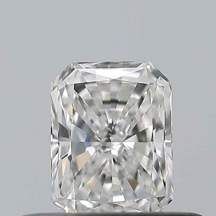 0.32 carat Radiant diamond F  VS1