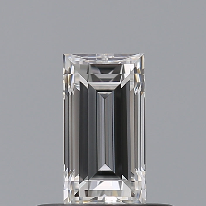 0.46 carat Baguette diamond E  VVS1