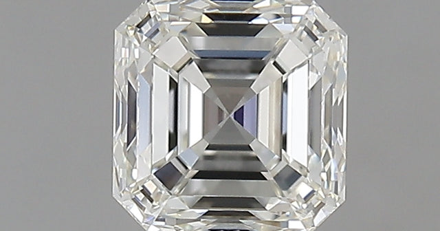 0.90 carat Emerald diamond I VVS1 
