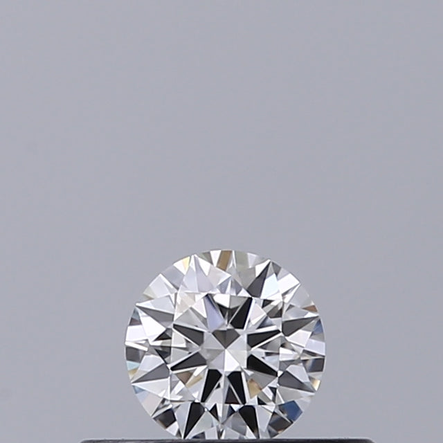 0.18 carat Round diamond G IF Excellent