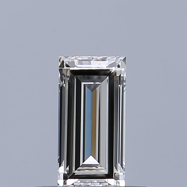 0.32 carat Baguette diamond E VVS2 