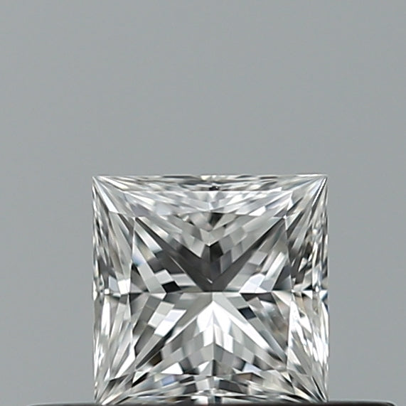 0.30 carat Princess diamond E VS2 