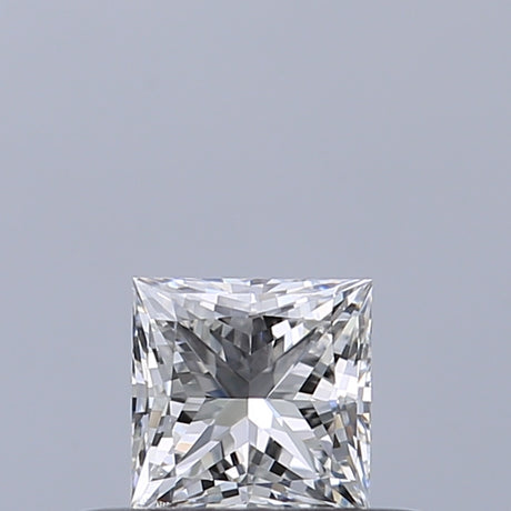 0.31 carat Princess diamond E VVS1 