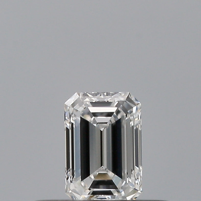 0.23 carat Emerald diamond E  VS2