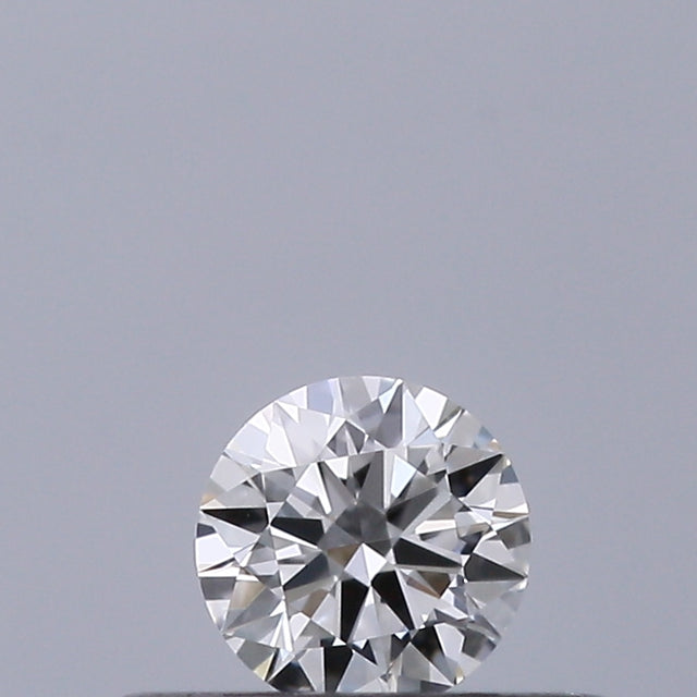 0.18 carat Round diamond E VVS2 Excellent