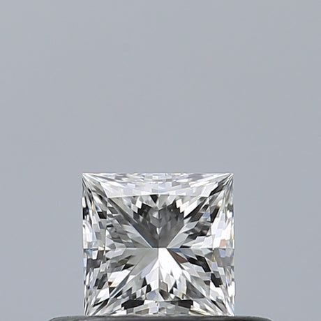 0.30 carat Princess diamond E VVS2 