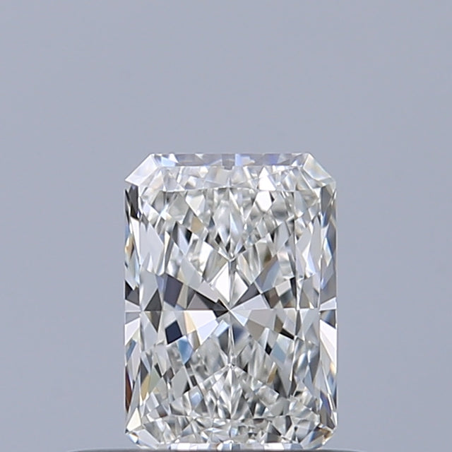 0.39 carat Radiant diamond F IF 