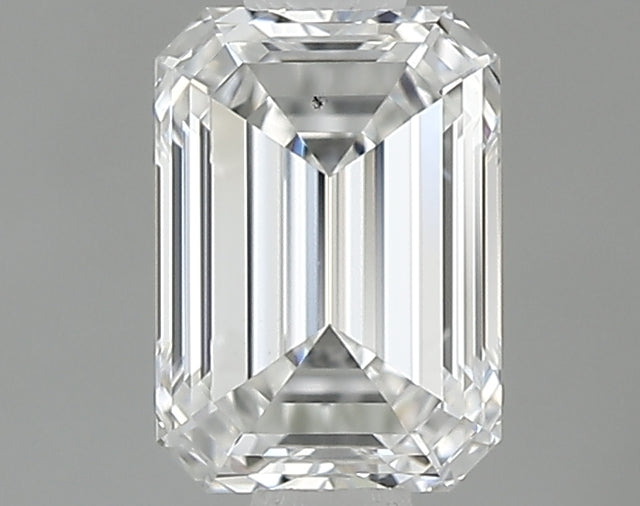 0.61 carat Emerald diamond E VS2 
