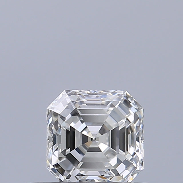 0.40 carat Emerald diamond E VS2 