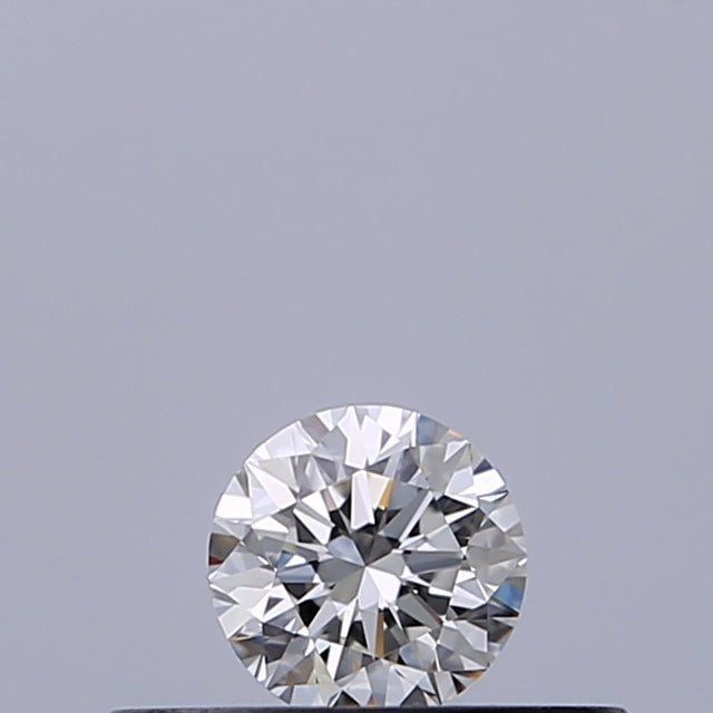 0.18 carat Round diamond F VVS1 Excellent