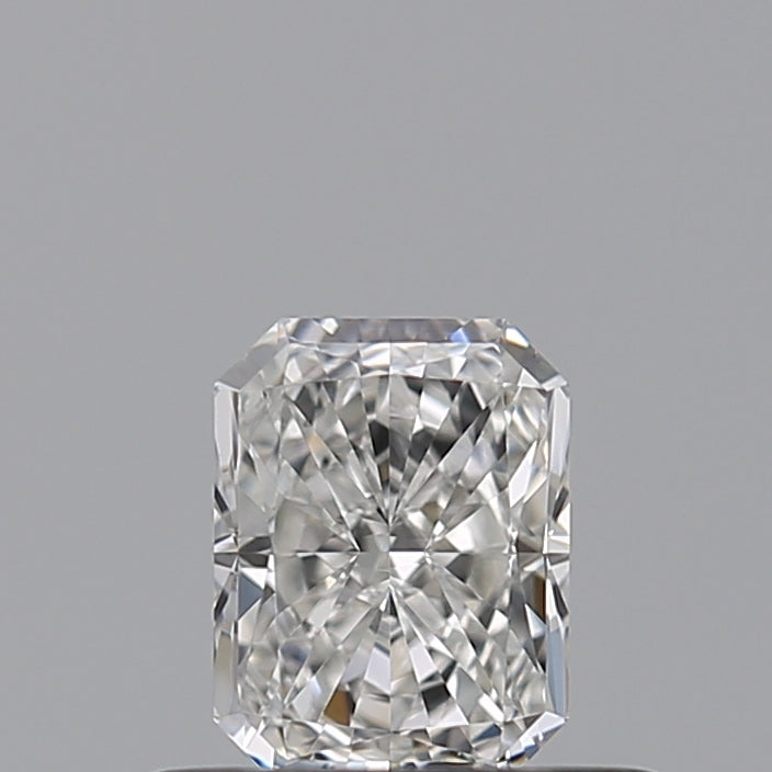 0.40 carat Radiant diamond G  VVS1