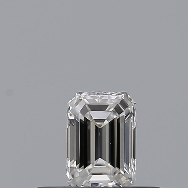 0.24 carat Emerald diamond E VVS2 
