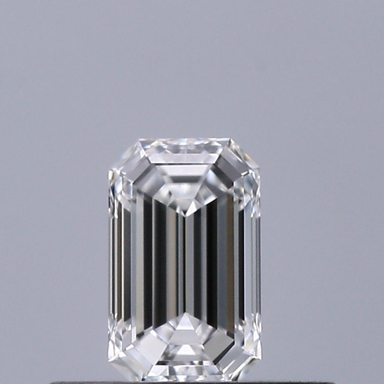 0.28 carat Emerald diamond D VVS2 