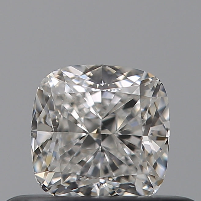 0.40 carat Cushion diamond F  VVS2