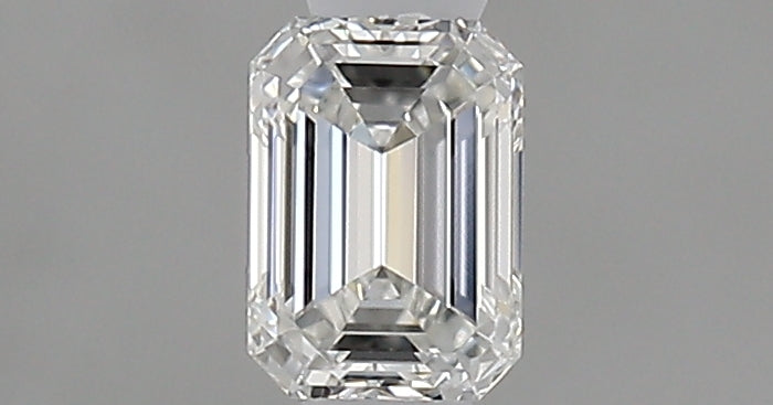 0.30 carat Emerald diamond F  VS1