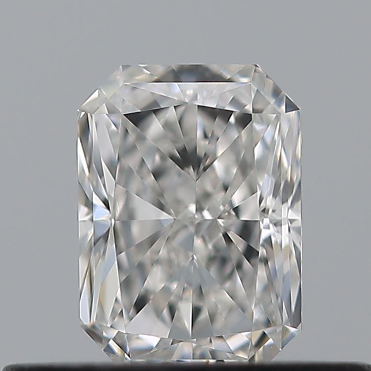 0.40 carat Radiant diamond F  VVS1