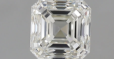 1.00 carat Emerald diamond J VVS2 