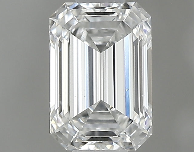 0.50 carat Emerald diamond E VS2 
