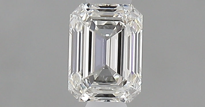 0.30 carat Emerald diamond G VS1 