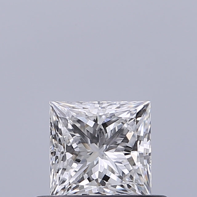 0.41 carat Princess diamond D VVS2 