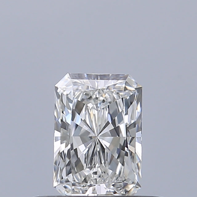 0.34 carat Radiant diamond E VVS2 
