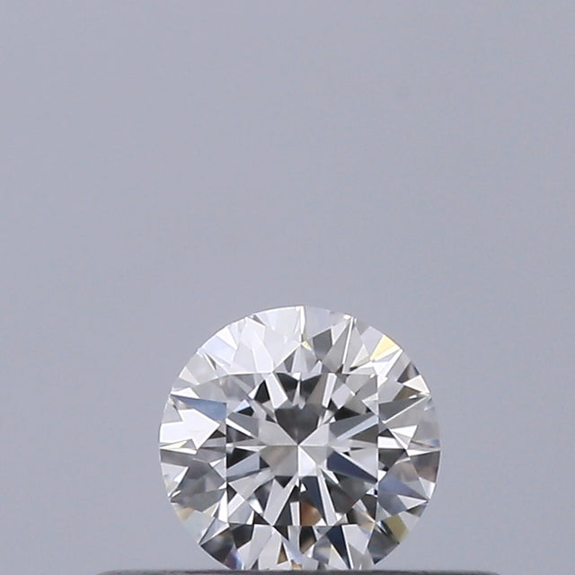 0.19 carat Round diamond E VVS1 Excellent