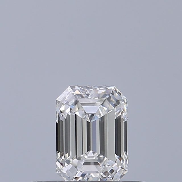 0.30 carat Emerald diamond E VVS2 