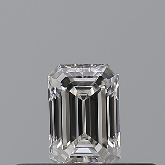 0.23 carat Emerald diamond E VVS2 