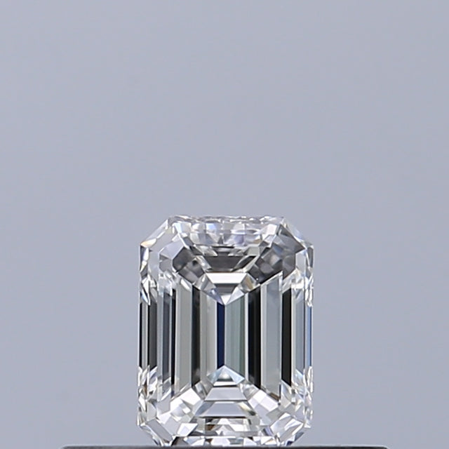 0.23 carat Emerald diamond E VVS1 