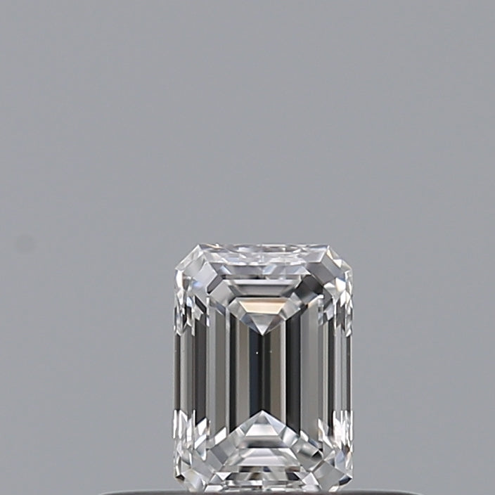 0.23 carat Emerald diamond D  VS1