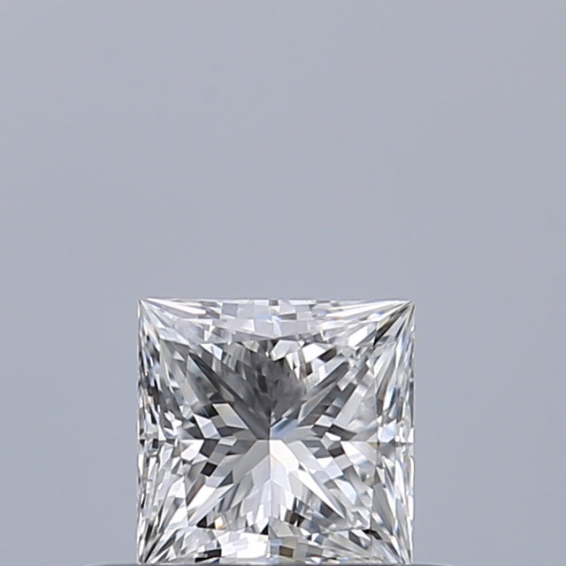 0.32 carat Princess diamond D VVS2 