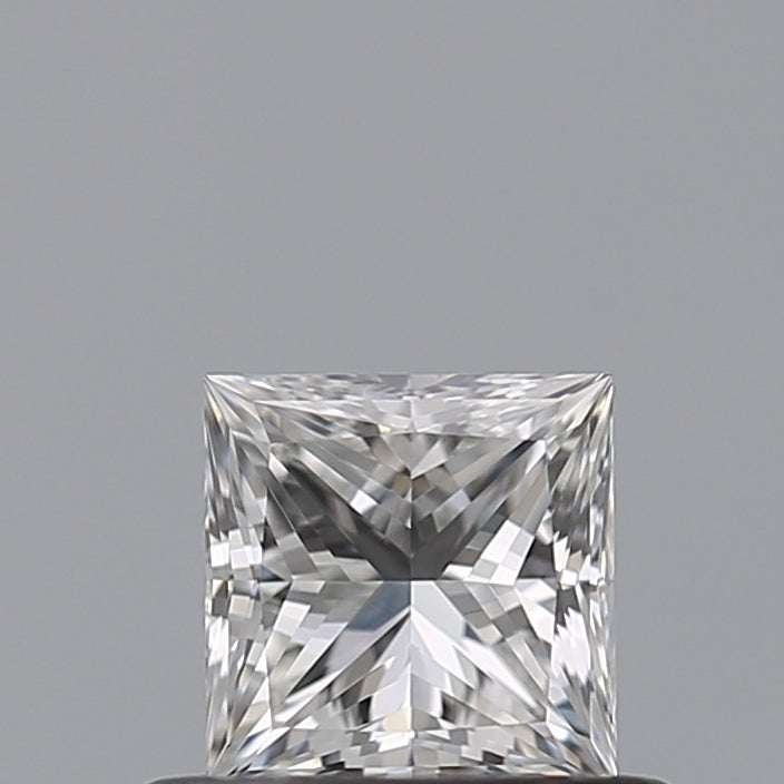 0.45 carat Princess diamond E  VVS1