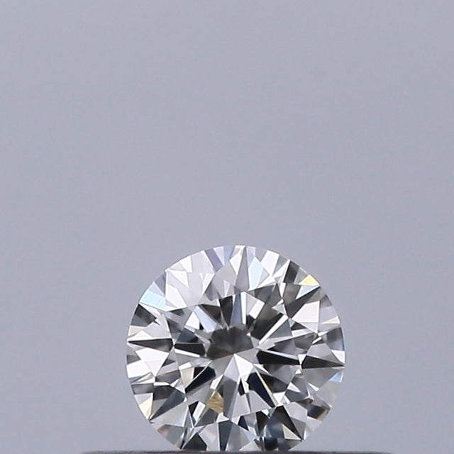0.18 carat Round diamond E VVS2 Excellent