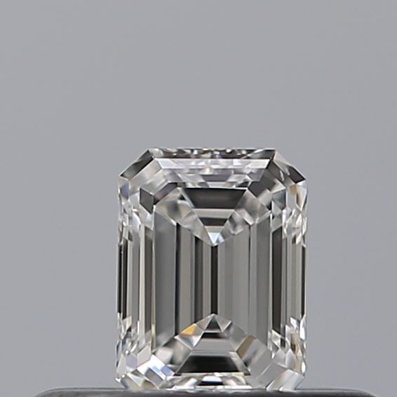 0.23 carat Emerald diamond D  VS2